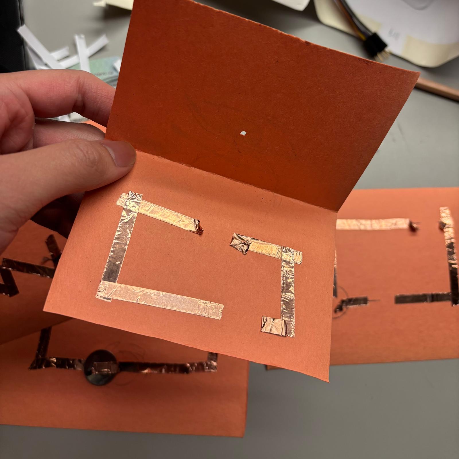 4th Circuit, make a circuit behind the eye